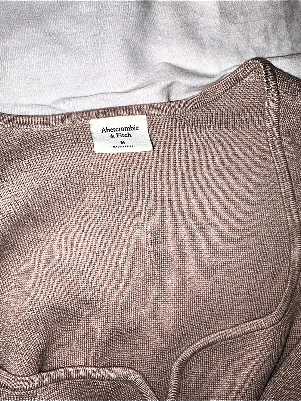 Abercrombie & Fitch Long-Sleeve Sweetheart Sweater Bodysuit Brown - Picture 3 of 3